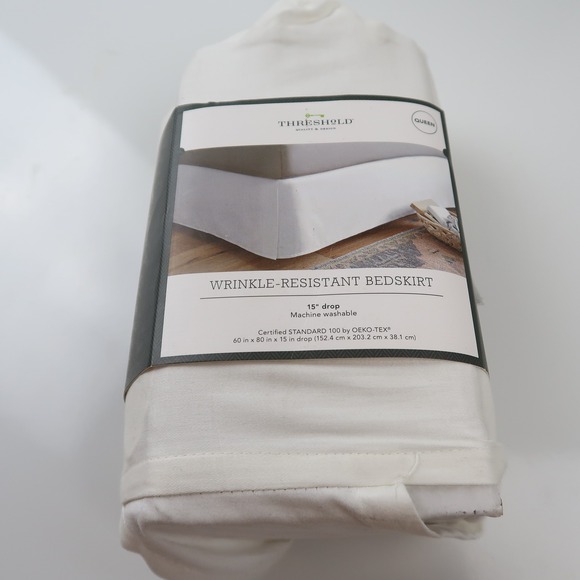 Threshold Bedskirt Queen Wrinkle Resistant 15‎ Inch Drop Machine Washable New - Picture 1 of 8